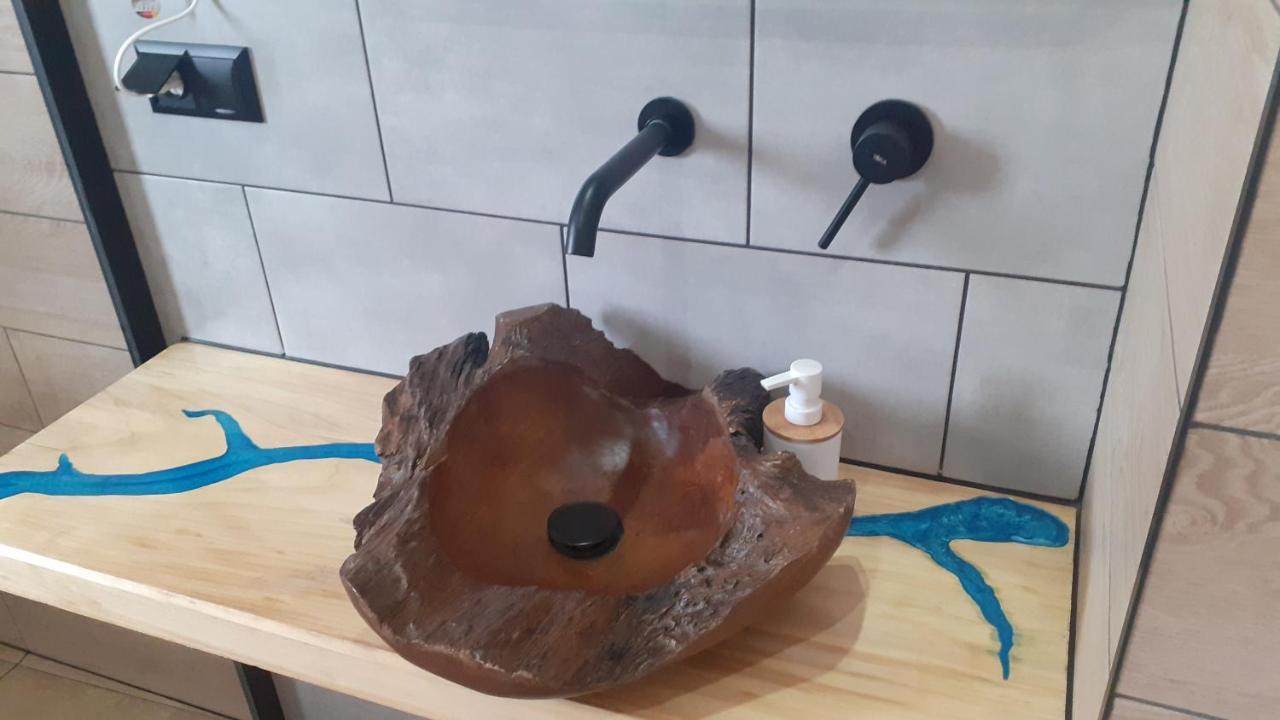 Chata Nad Termami Dzianisz Luaran gambar