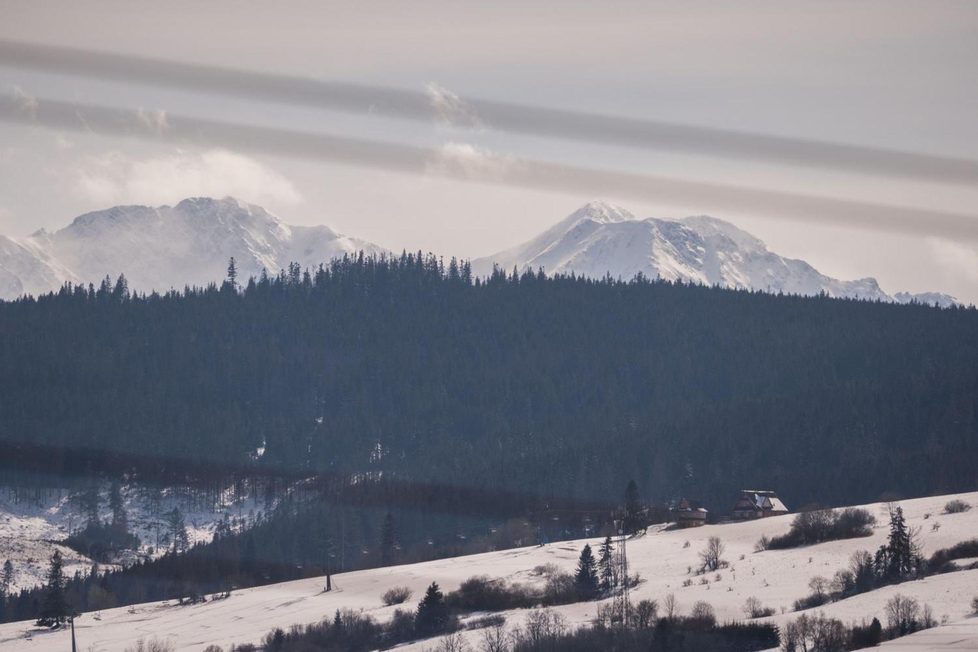 Chata Nad Termami Dzianisz Luaran gambar